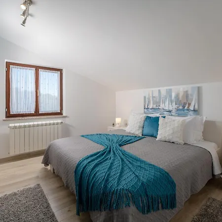 San Martino With Heated Pool , Outside Jacuzzi & Hydromassage Bathub Villa *