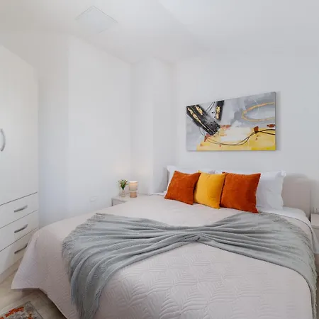 San Martino With Heated Pool , Outside Jacuzzi & Hydromassage Bathub * Nedeščina