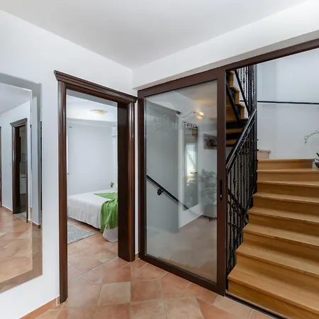 San Martino With Heated Pool , Outside Jacuzzi & Hydromassage Bathub Villa